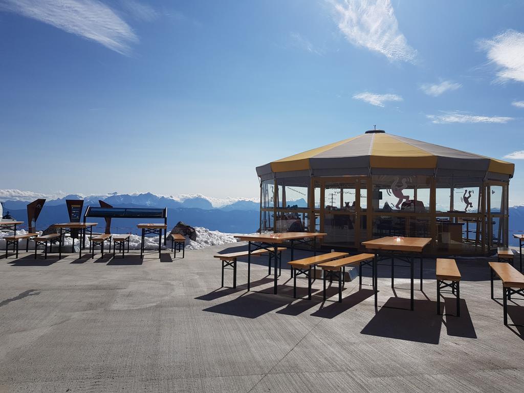 Pension Rosenheim Treffen Bagian luar foto